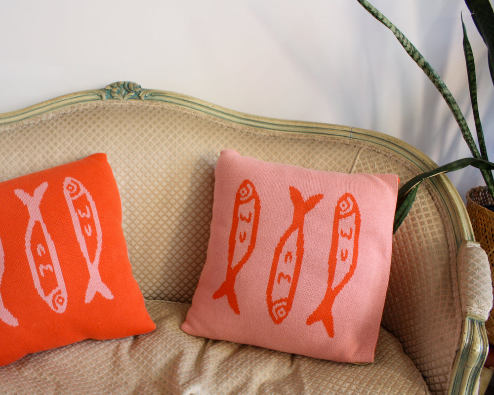 Warm Sardine Knit Pillow